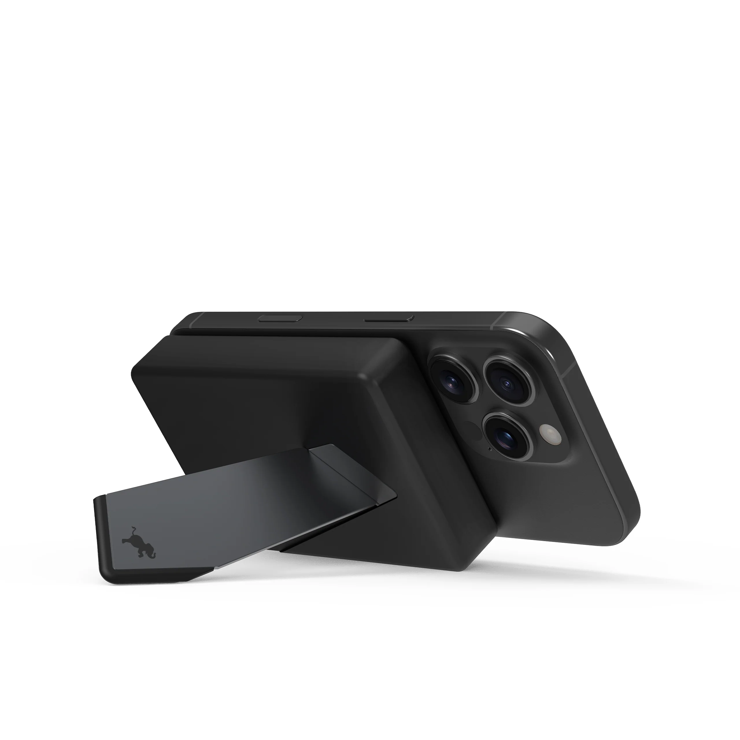 CHAMP Wireless Magnetic Portable Charger - Image 3